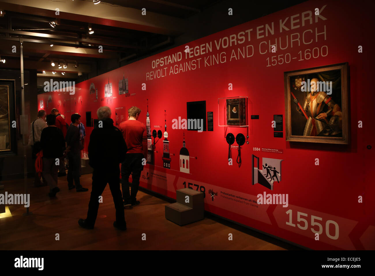 Amsterdam museum interior de pared roja Foto de stock