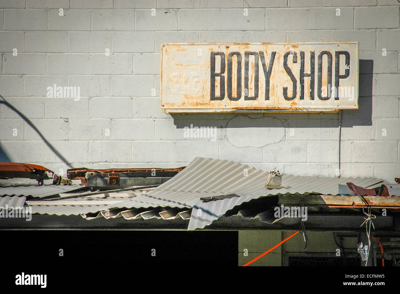 Un Rundown Body Shop Foto de stock