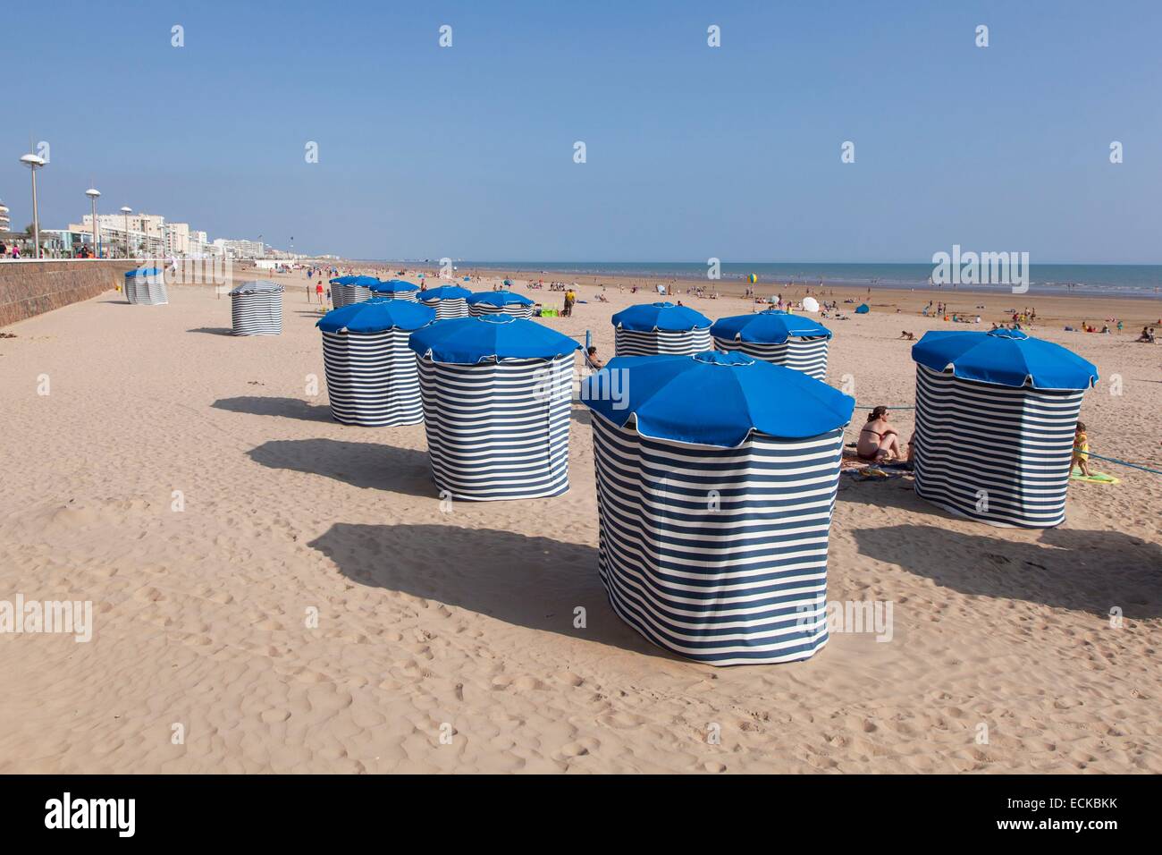 Carpas De Lona Fotos e Imágenes de stock - Alamy