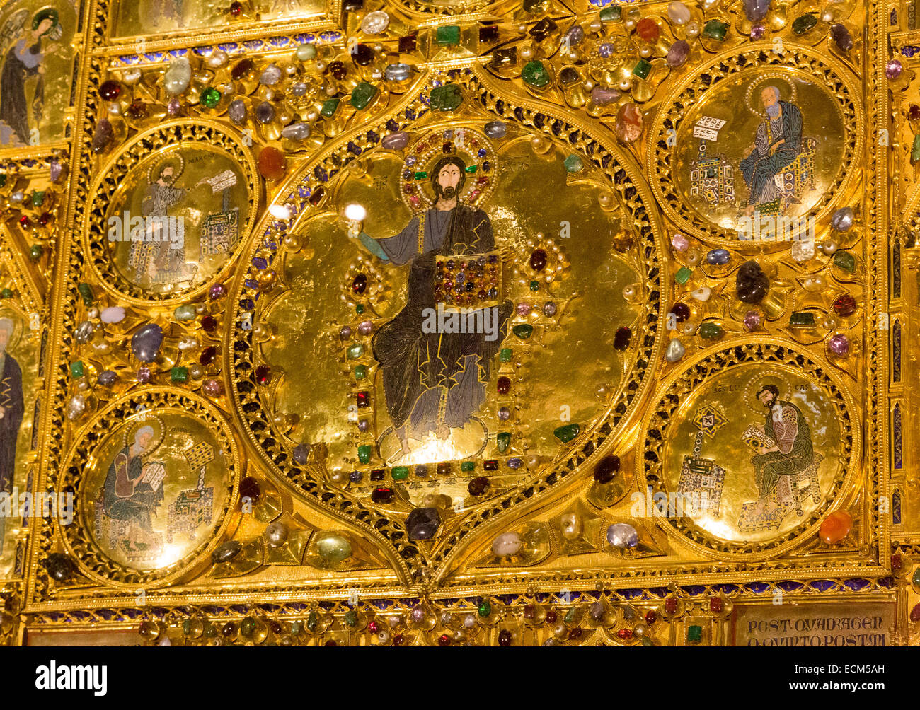 Cristo en Majestad, eje de la pala d'Oro, Basilica di San Marco, Venecia, Italia Foto de stock