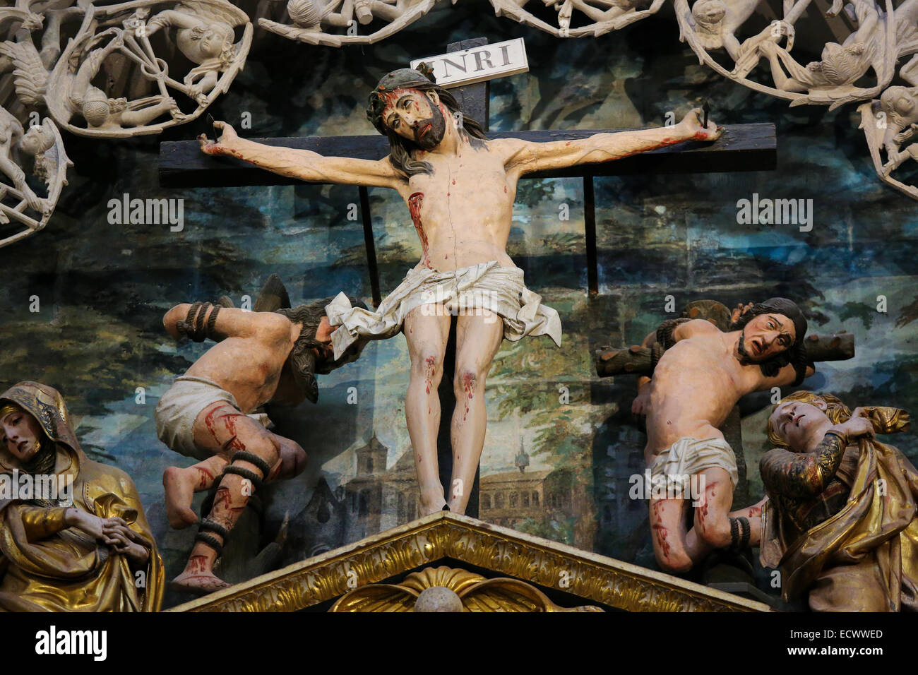 Escena de la crucifixión en la Catedral de Burgos, Castilla, España. Foto de stock