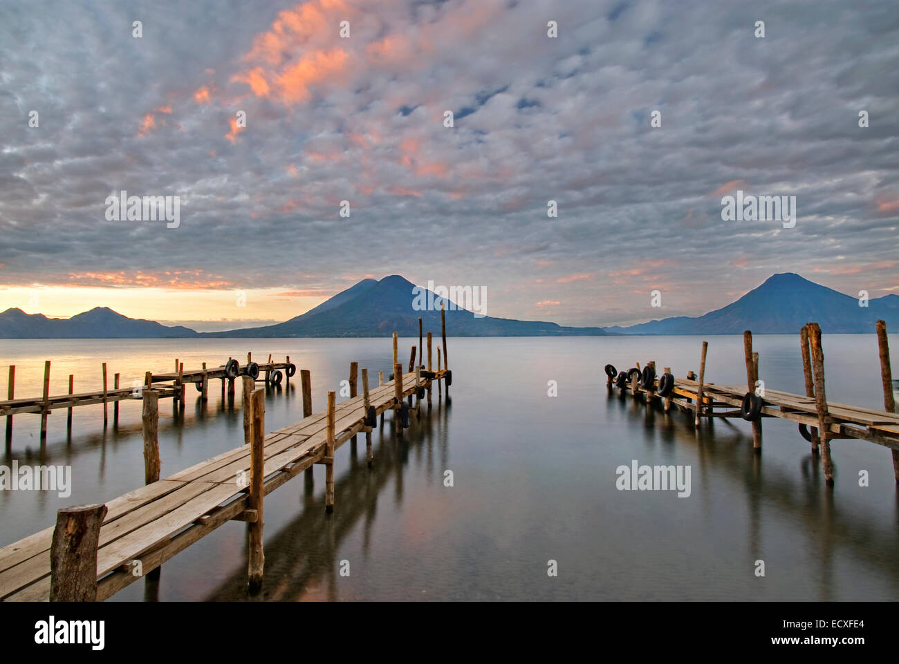 Lago Atitlán, Guatemala Fotografía de stock Alamy