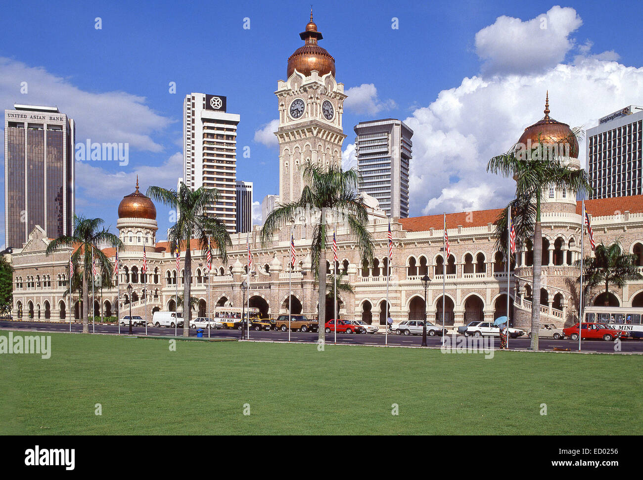 El el edificio Sultán Abdul Samad de Dataran Merdeka (Plaza de la Independencia), Kuala Lumpur, Malasia Foto de stock