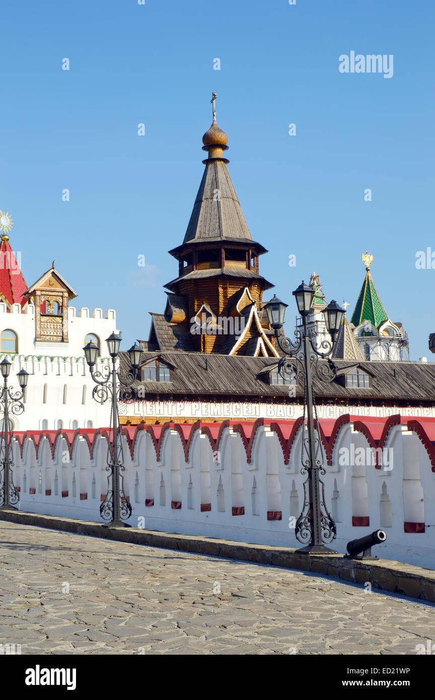 Iglesia de San Nicolás Izmaylovo Kremlin Moscú El Puente Foto de stock