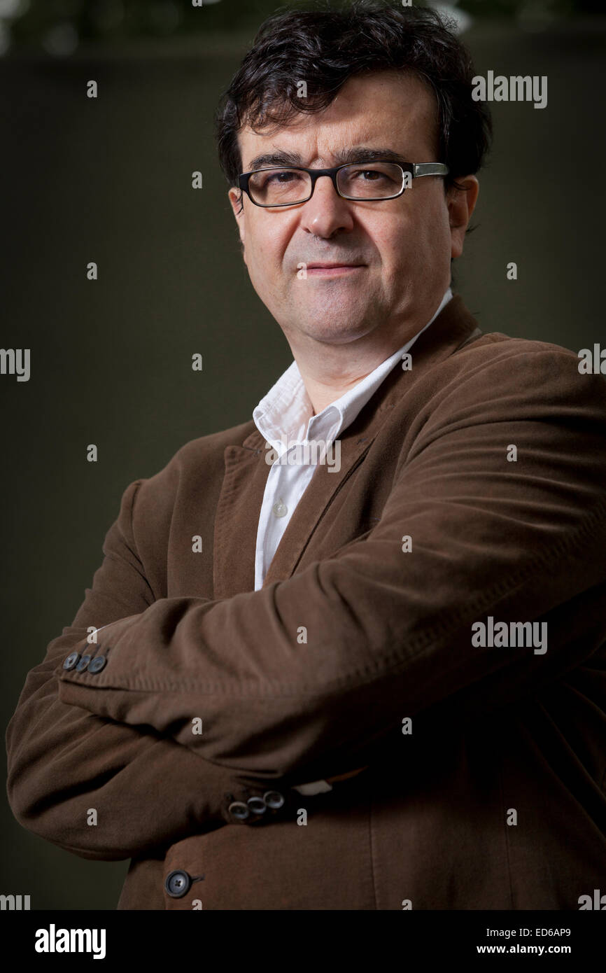 Javier Cercas, escritor y profesor de literatura española, en el Festival Internacional del Libro de Edimburgo 2014. Edimburgo, Escocia. El 17 de agosto de 2014 Foto de stock