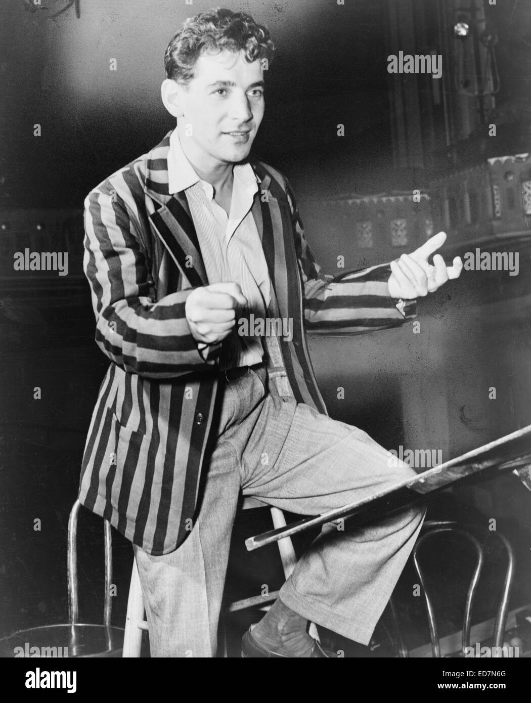 Leonard Bernstein, 1945. Foto de stock