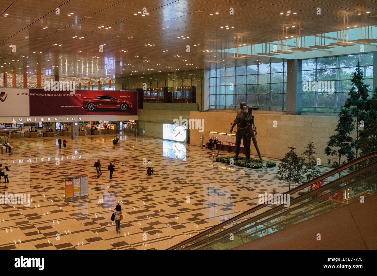 El aeropuerto internacional Changi de Singapur el hall de llegadas. Foto de stock