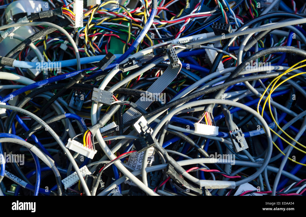 Los cables del ordenador antiguo Foto de stock