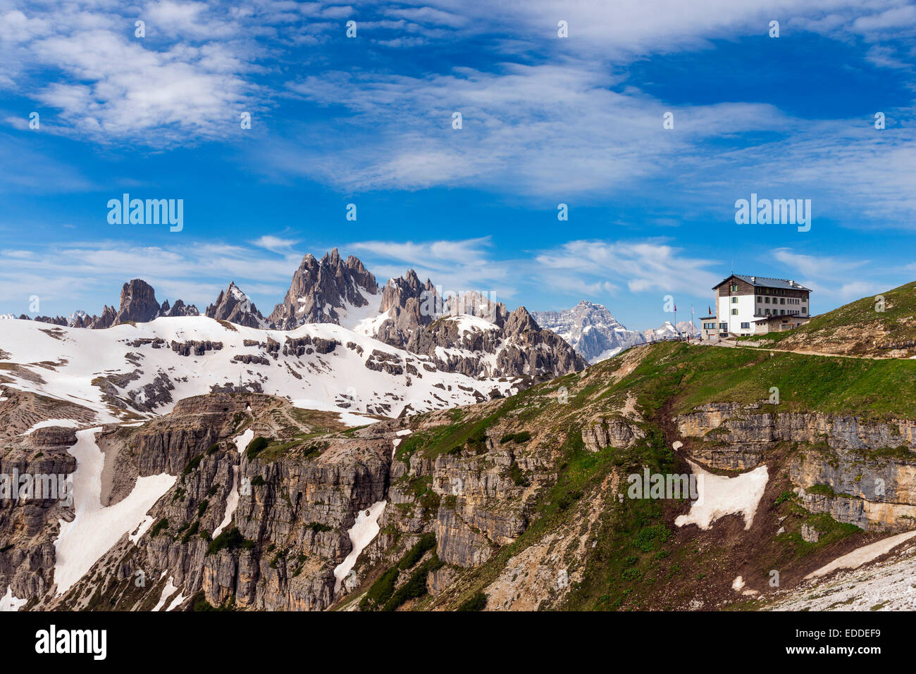 Rifugio Auronzo y Cadini di Misurina, dolomitas, Tirol del Sur, Italia Foto de stock