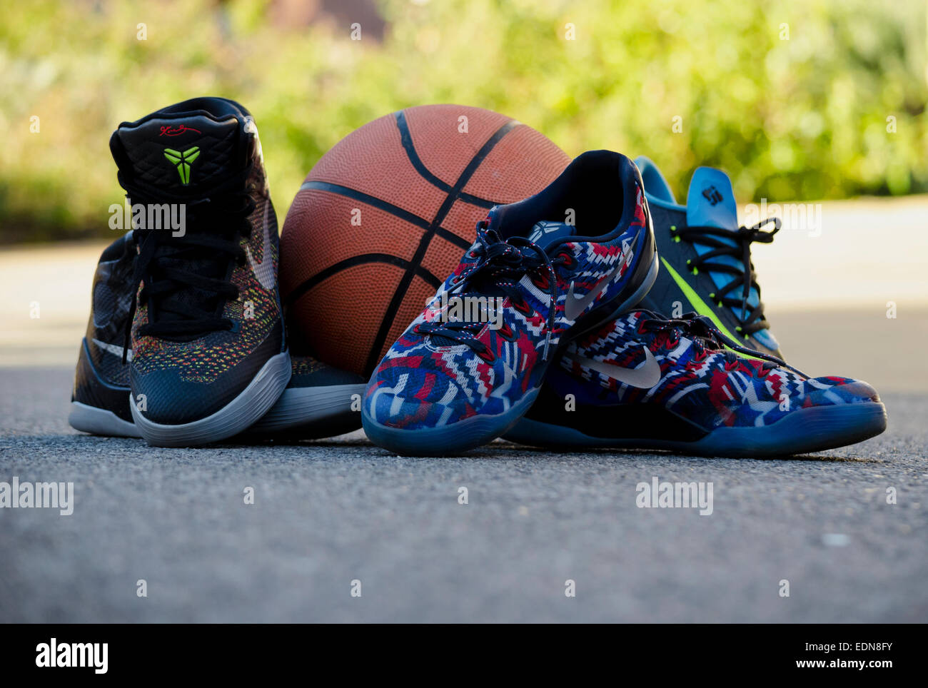 Zapatos De Baloncesto Fotos e Imágenes de stock - Alamy