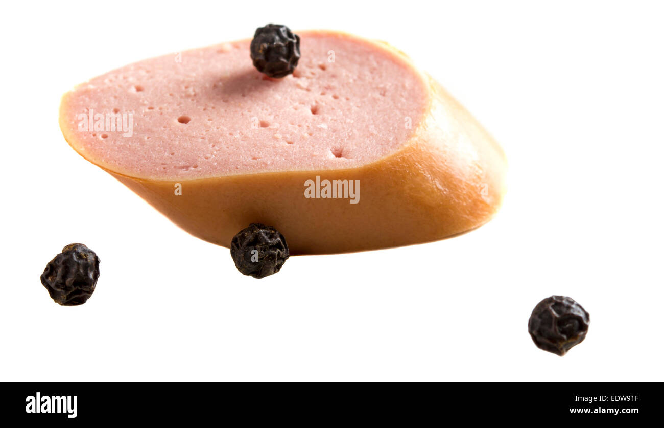 Sabrosas salchichas de cerdo tradicional frankfurter snack aislado en blanco Foto de stock