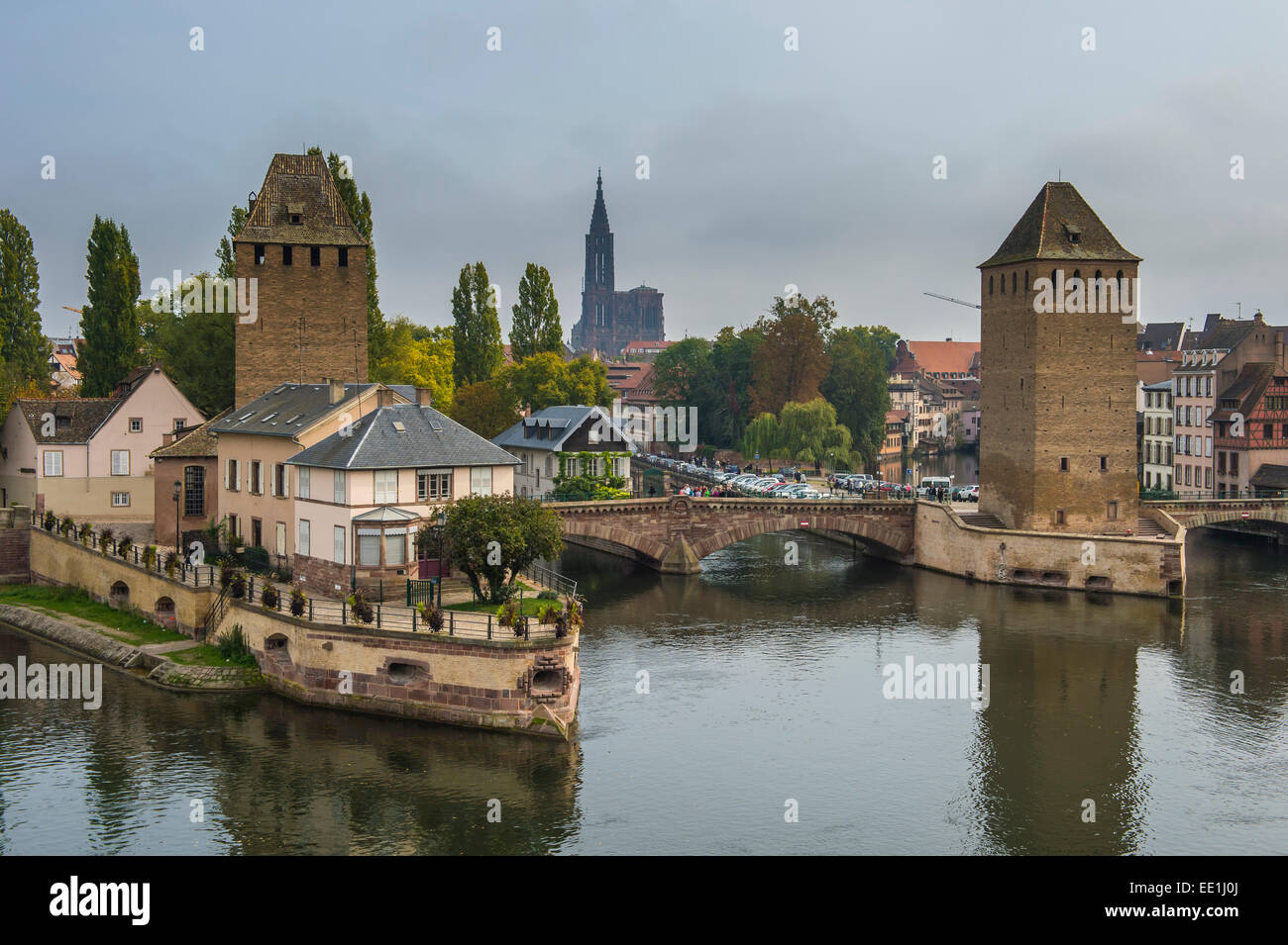 Ponts Couverts, Sitio del Patrimonio Mundial de la UNESCO, del río Ill, Estrasburgo, Alsacia, Francia, Europa Foto de stock