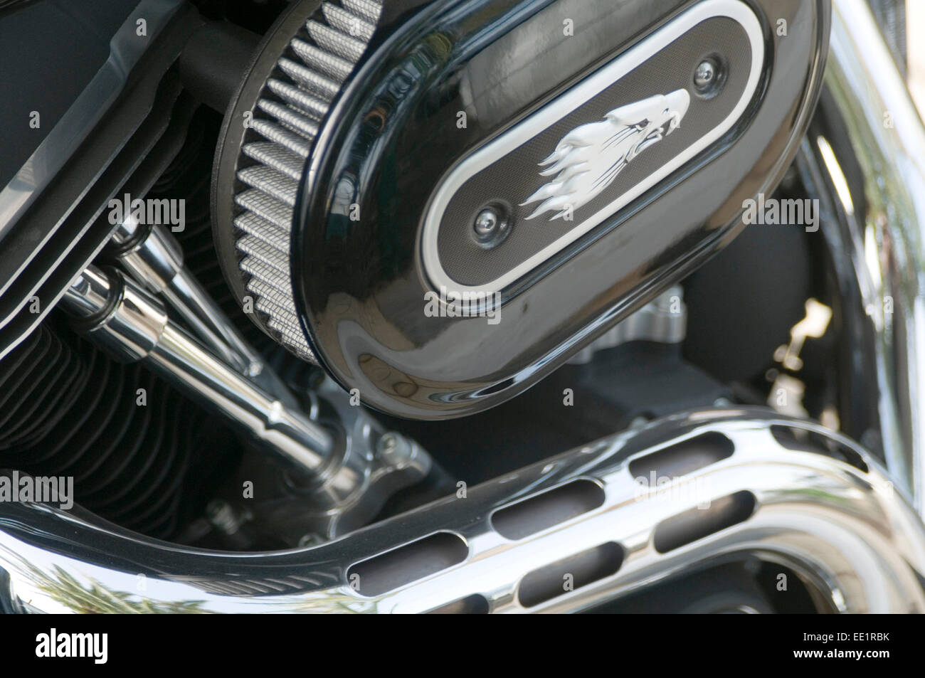 Screaming Eagle Harley Davidson piezas de alto rendimiento sección v v twin  motor escape del filtro de aire del motor Fotografía de stock - Alamy