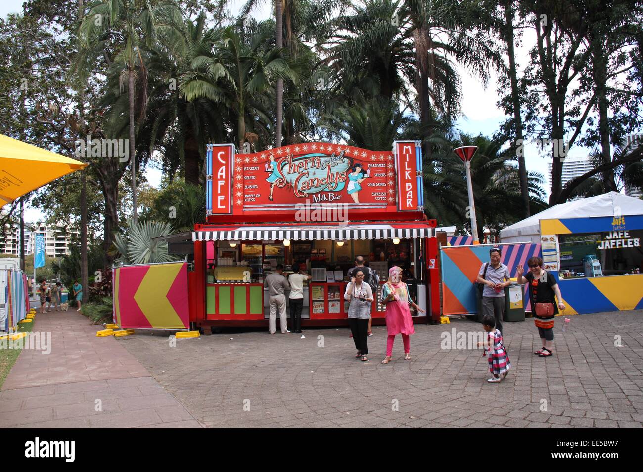 Sydney, Australia. El 14 de enero de 2015. El Sydney Festival Village está abierto del 8 al 25 de enero como parte del Festival de Sydney. En la foto aparece "herri y Candy's Milk Bar". Crédito: Crédito: Copyright 2015. Richard Milnes / Alamy Live News. Foto de stock
