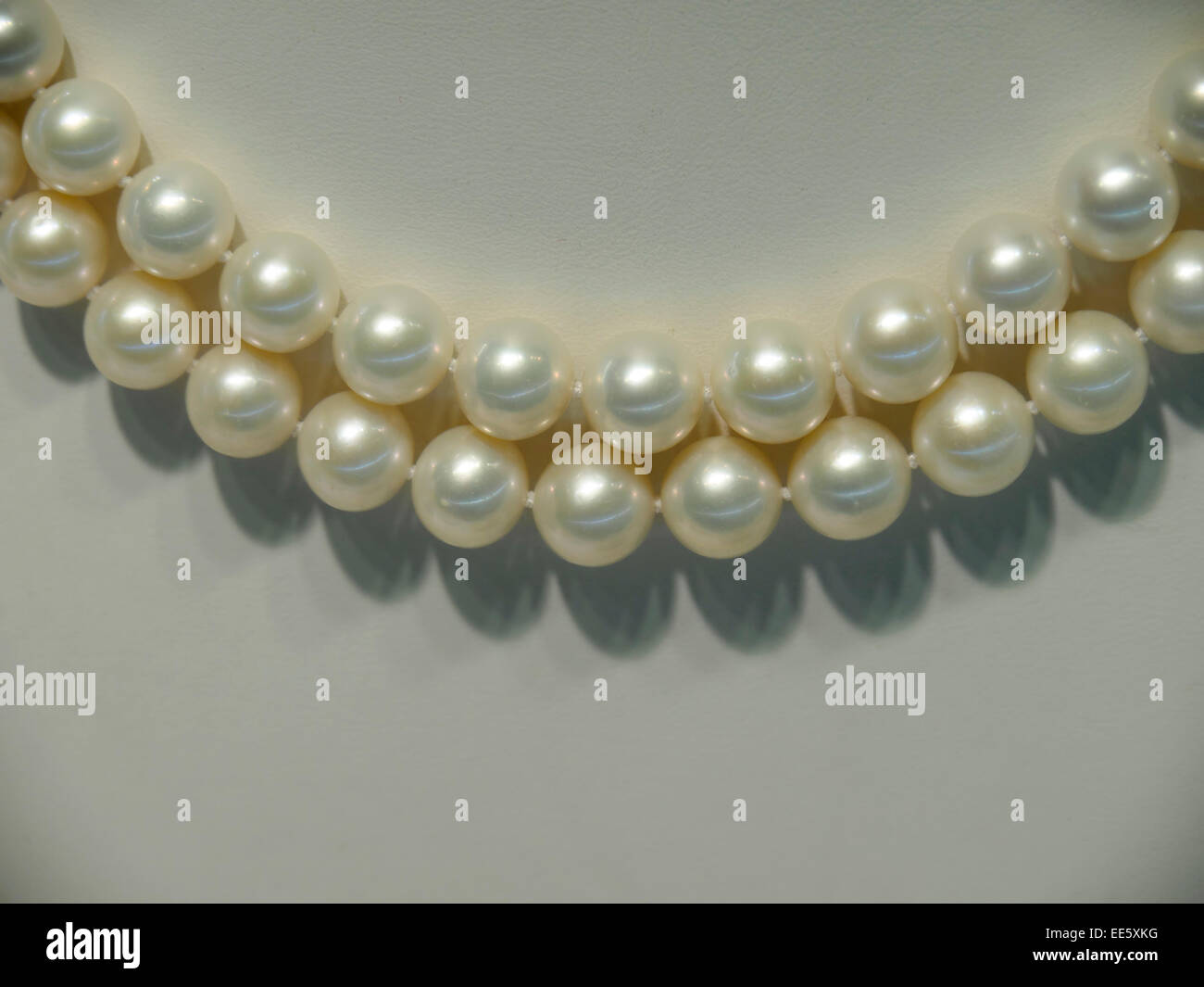 Collar de perlas Foto de stock