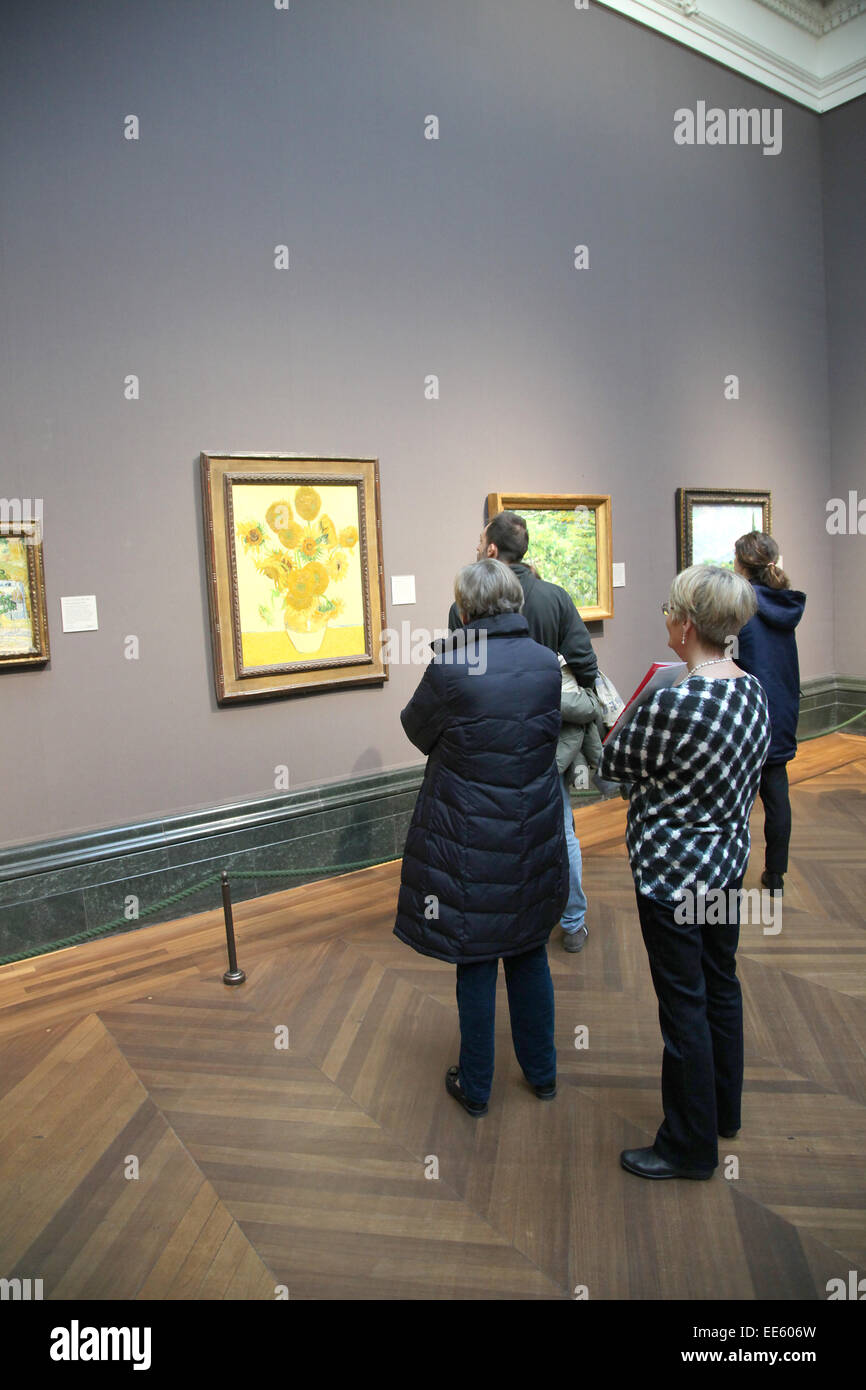 Los girasoles de Van Gogh, National Gallery Foto de stock