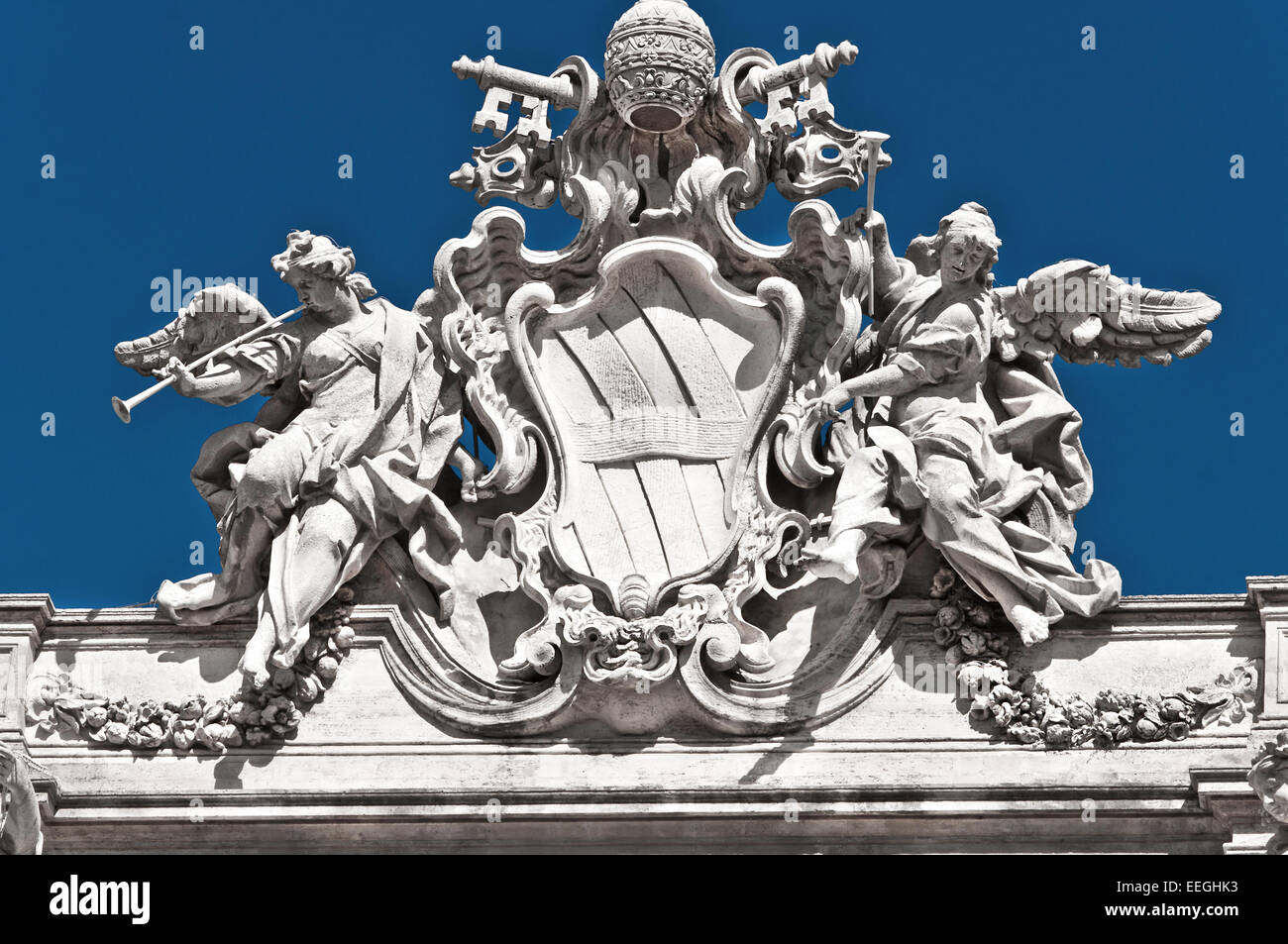 Detalle arquitectónico de la fontana di Trevi, en Roma, Italia, el orador principal fuente barroca en la ciudad. Foto de stock