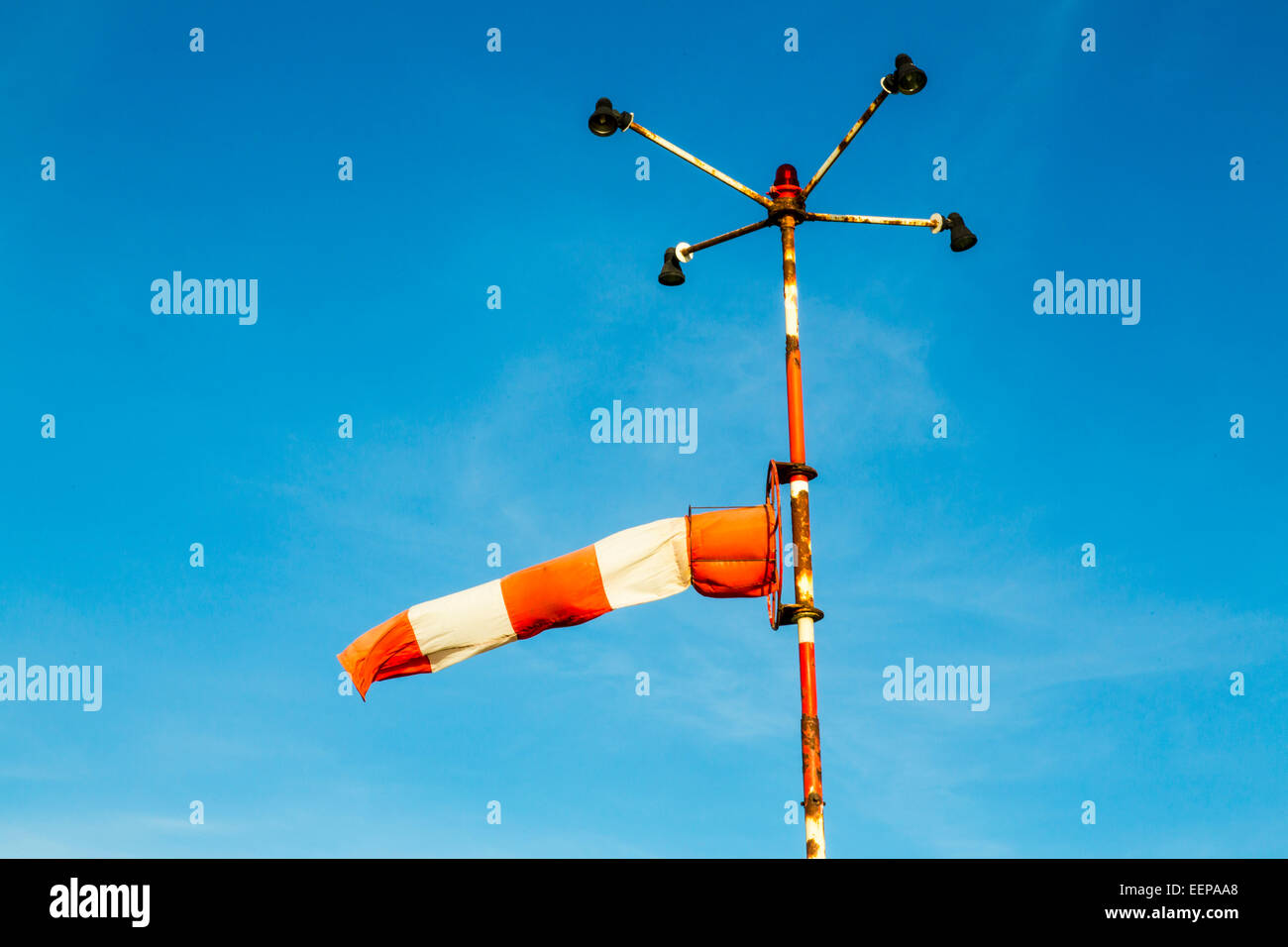 Velocidad del viento fotografías e imágenes de alta resolución - Alamy