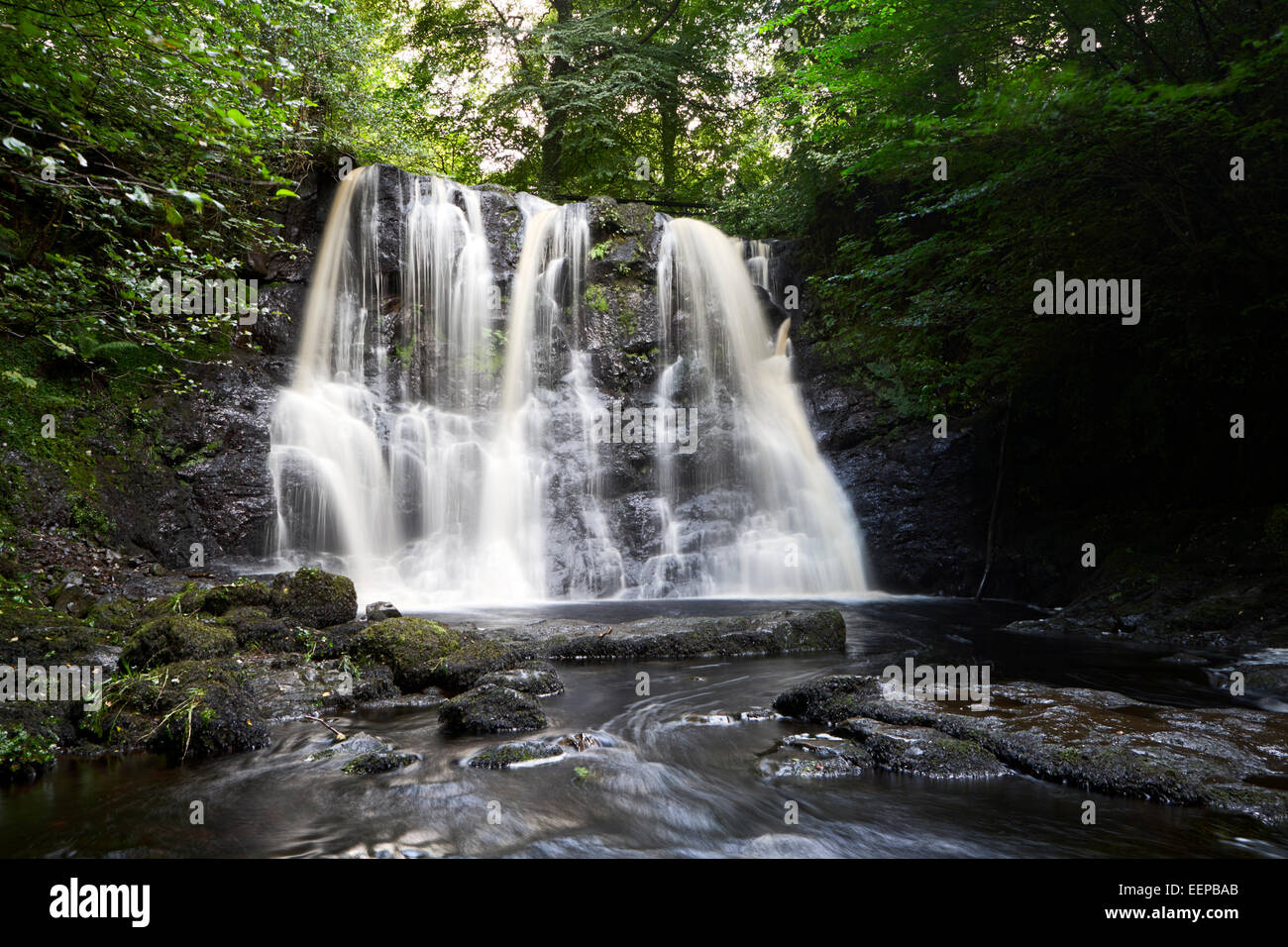 Ess-na-crub cascada en glenariff, Condado de Antrim Irlanda Foto de stock
