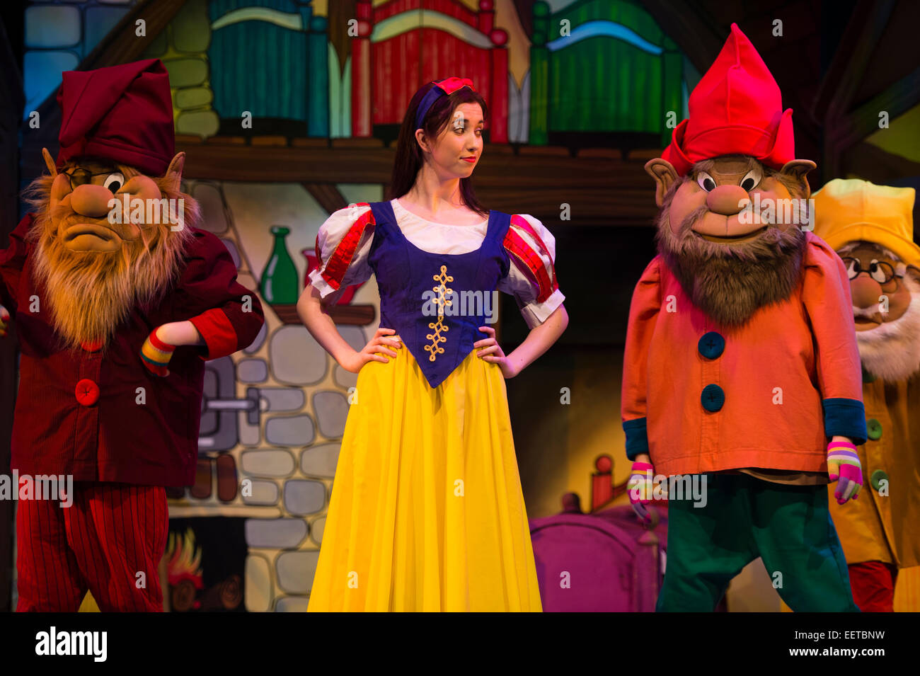 blanca nieves trajes