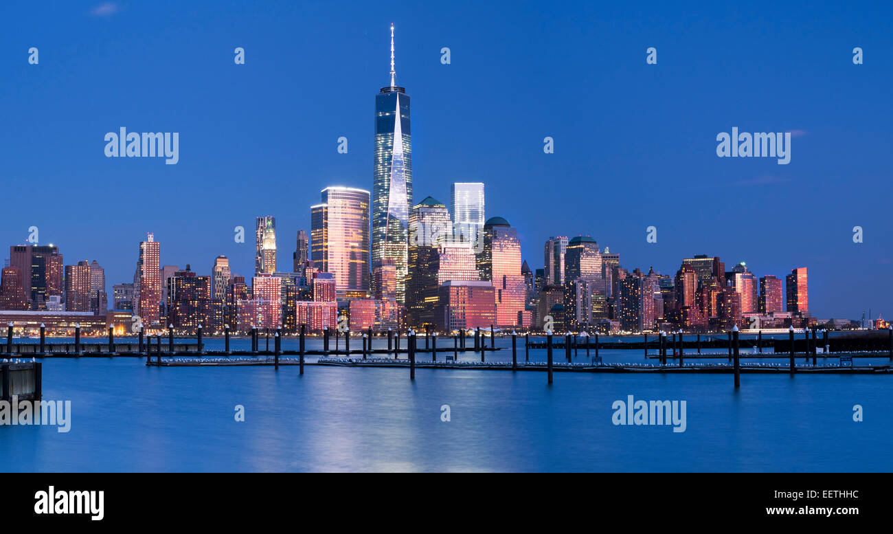 Lower Manhattan, el distrito financiero de Manhattan, en Nueva York, NY Foto de stock