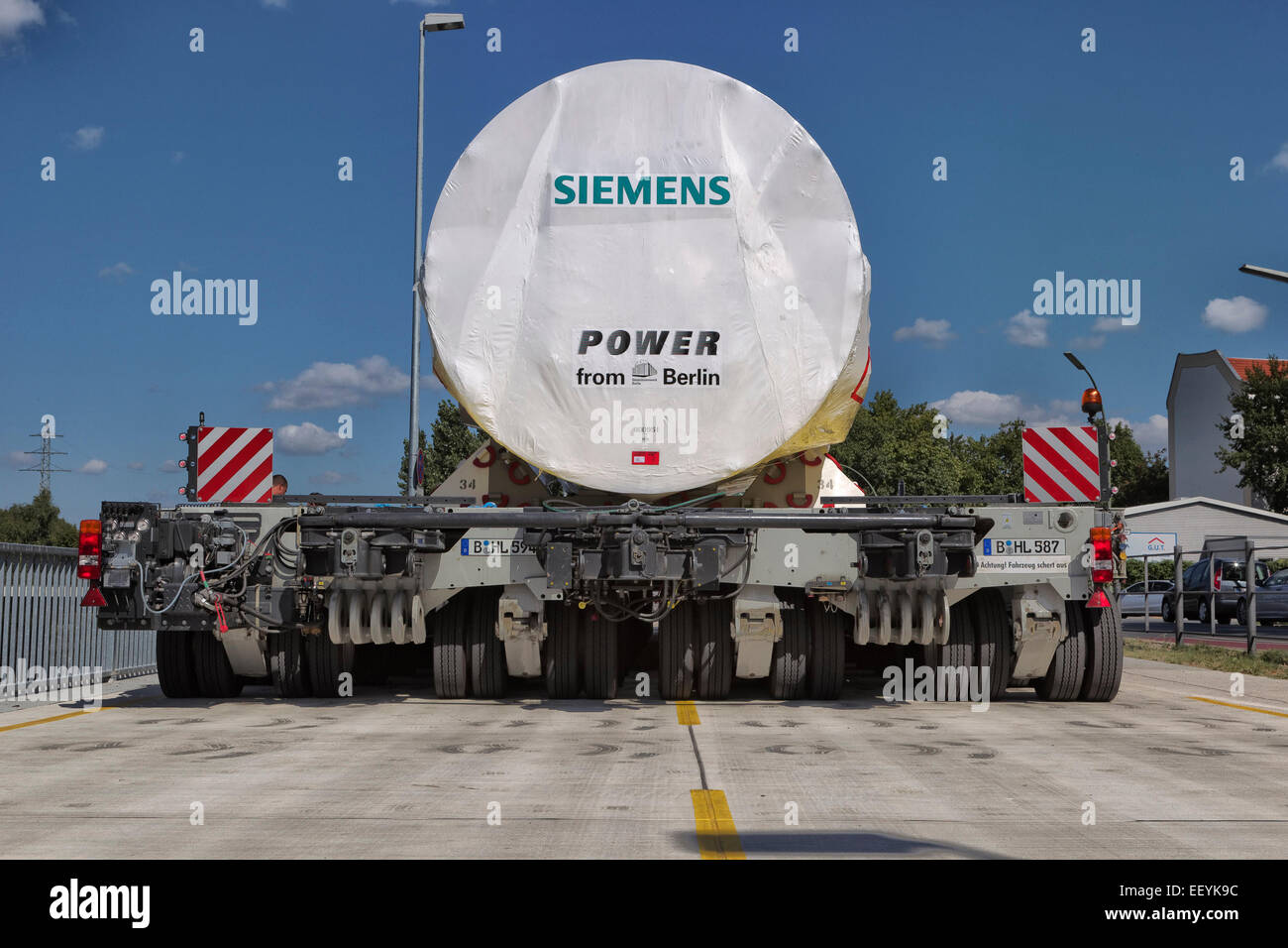 Turbina de gas Siemens Schwertransport Foto de stock