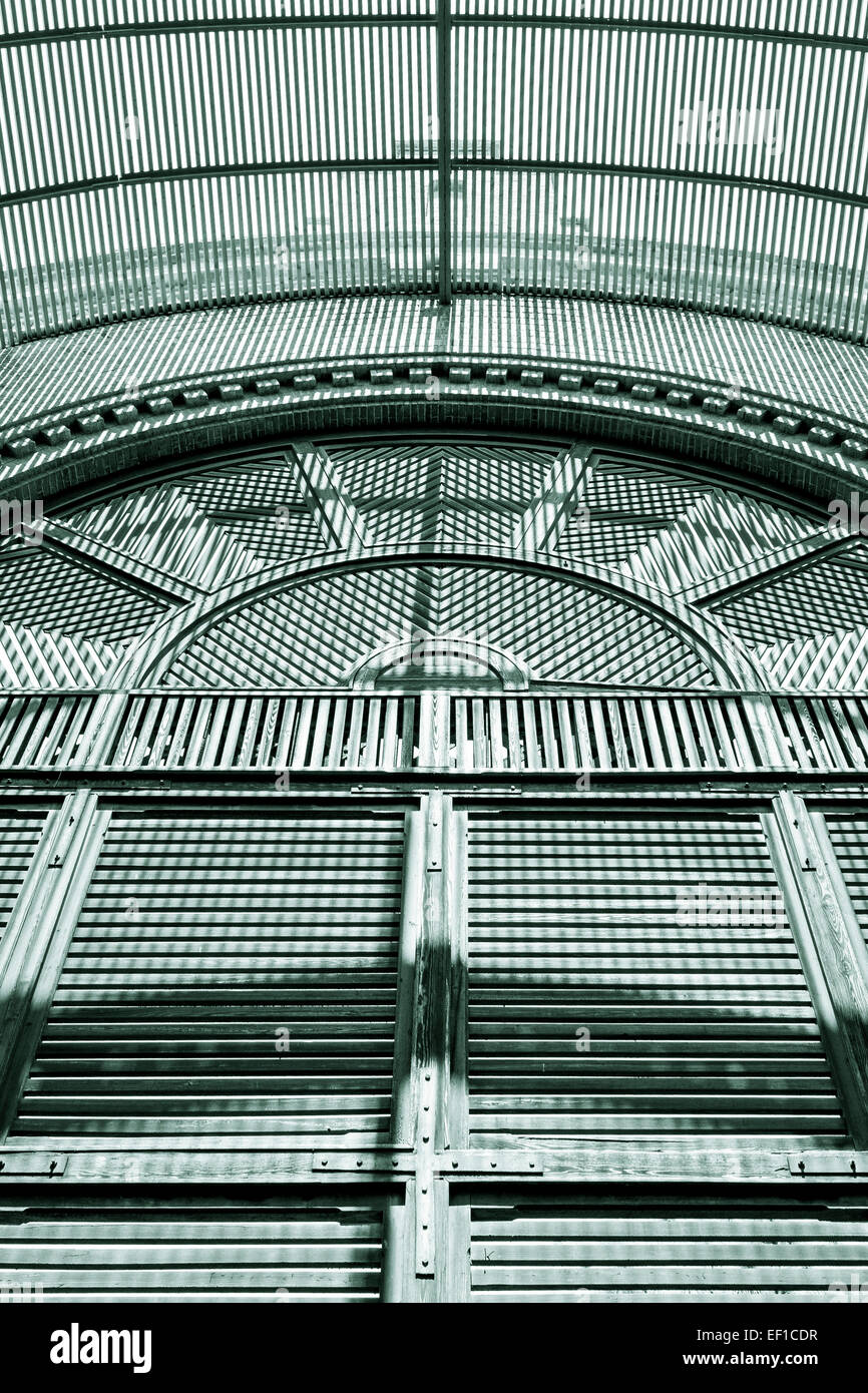 Stripe pattern, Sombra interior de un invernadero palace Foto de stock