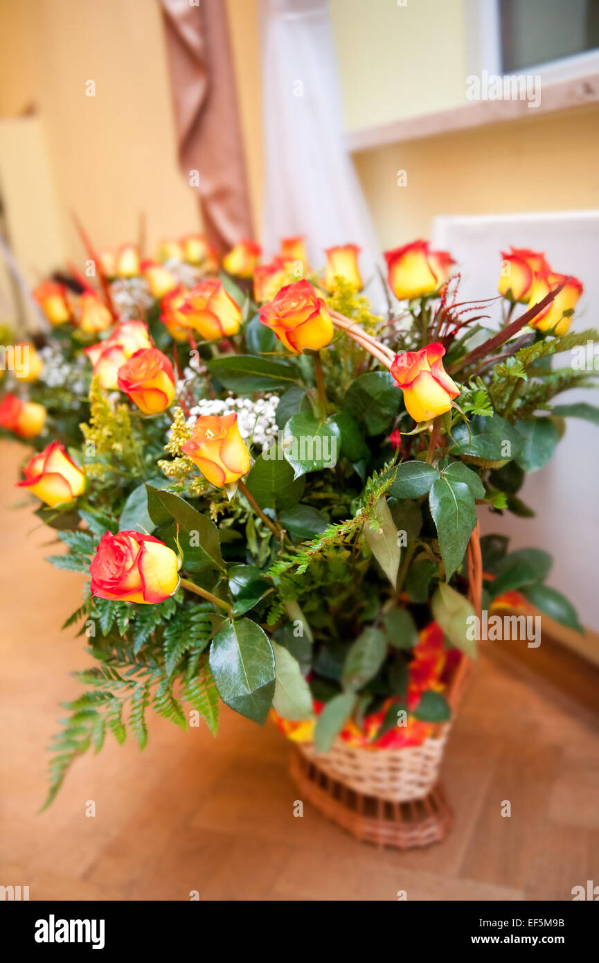 Gracias flores rosas Nupcial regalo para padres Fotografía de stock - Alamy