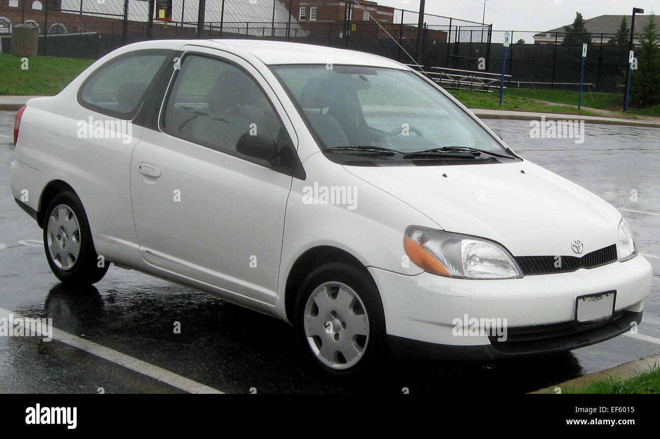 Toyota echo fotografías e imágenes de alta resolución Alamy