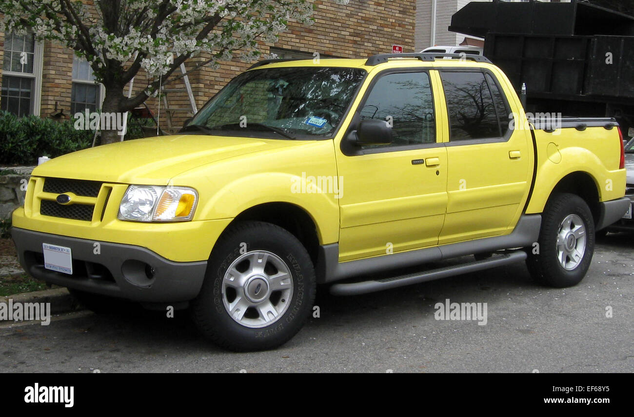 1er Ford Explorer Sport Trac 03 21 12 Fotografia De Stock Alamy
