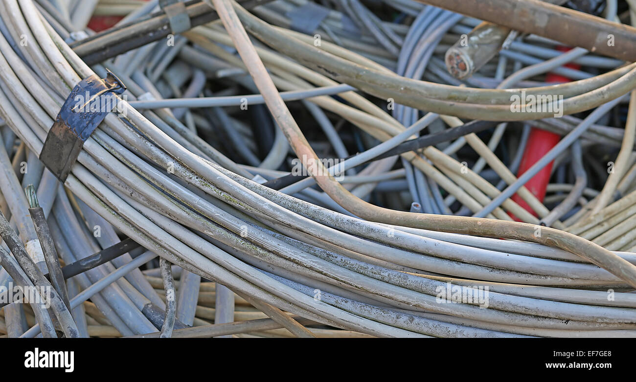Reciclaje de cables fotografías e imágenes de alta resolución - Alamy