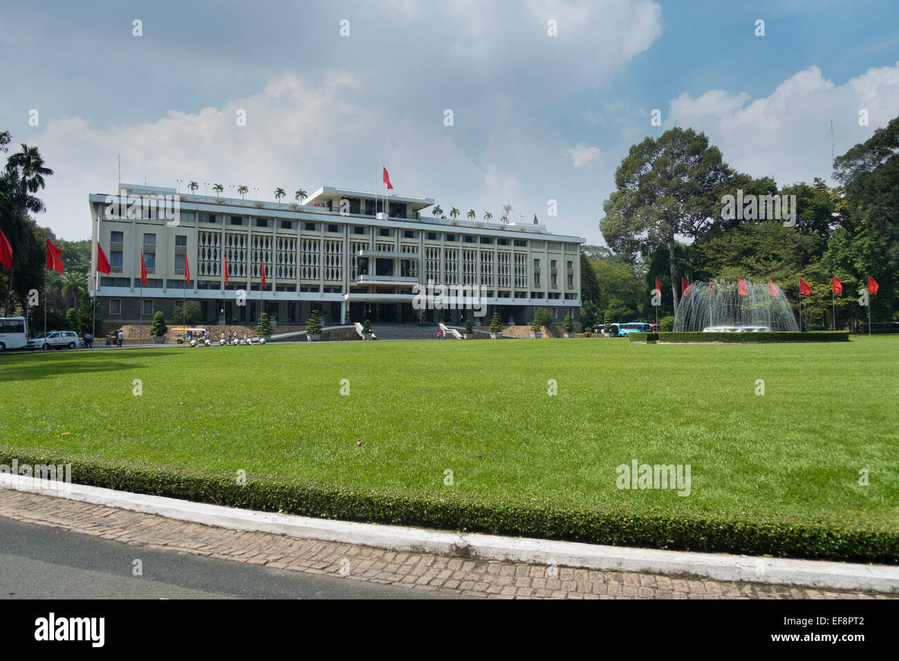 Palacio de la reunificación, de 1955 a 1975 Palacio de la independencia, el famoso monumento, Ho Chi Minh, Vietnam Foto de stock