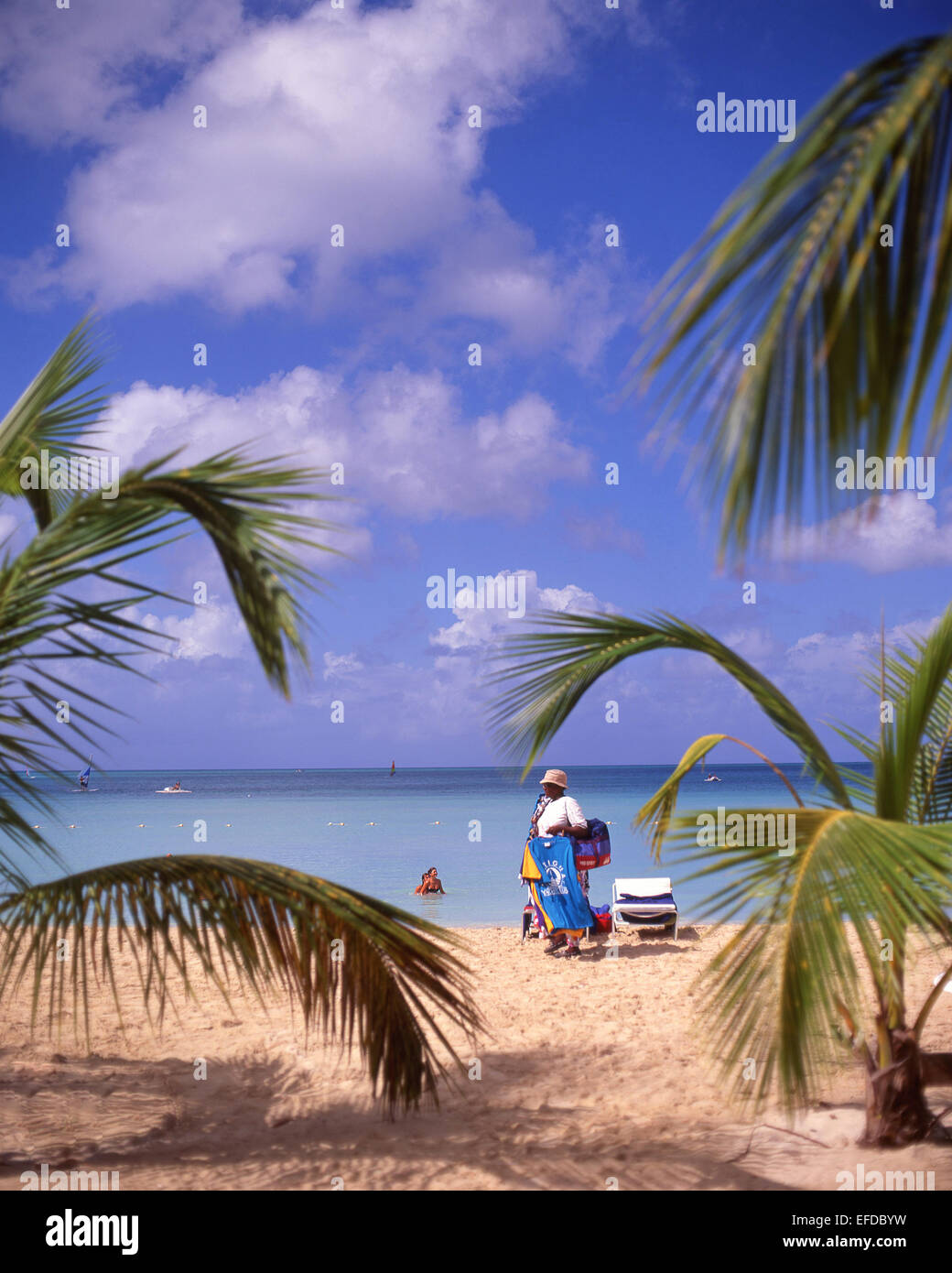 Jolly Beach Resort & Spa, de la parroquia de Santa María, Antigua, Antigua y Barbuda, Antillas, Caribe Foto de stock
