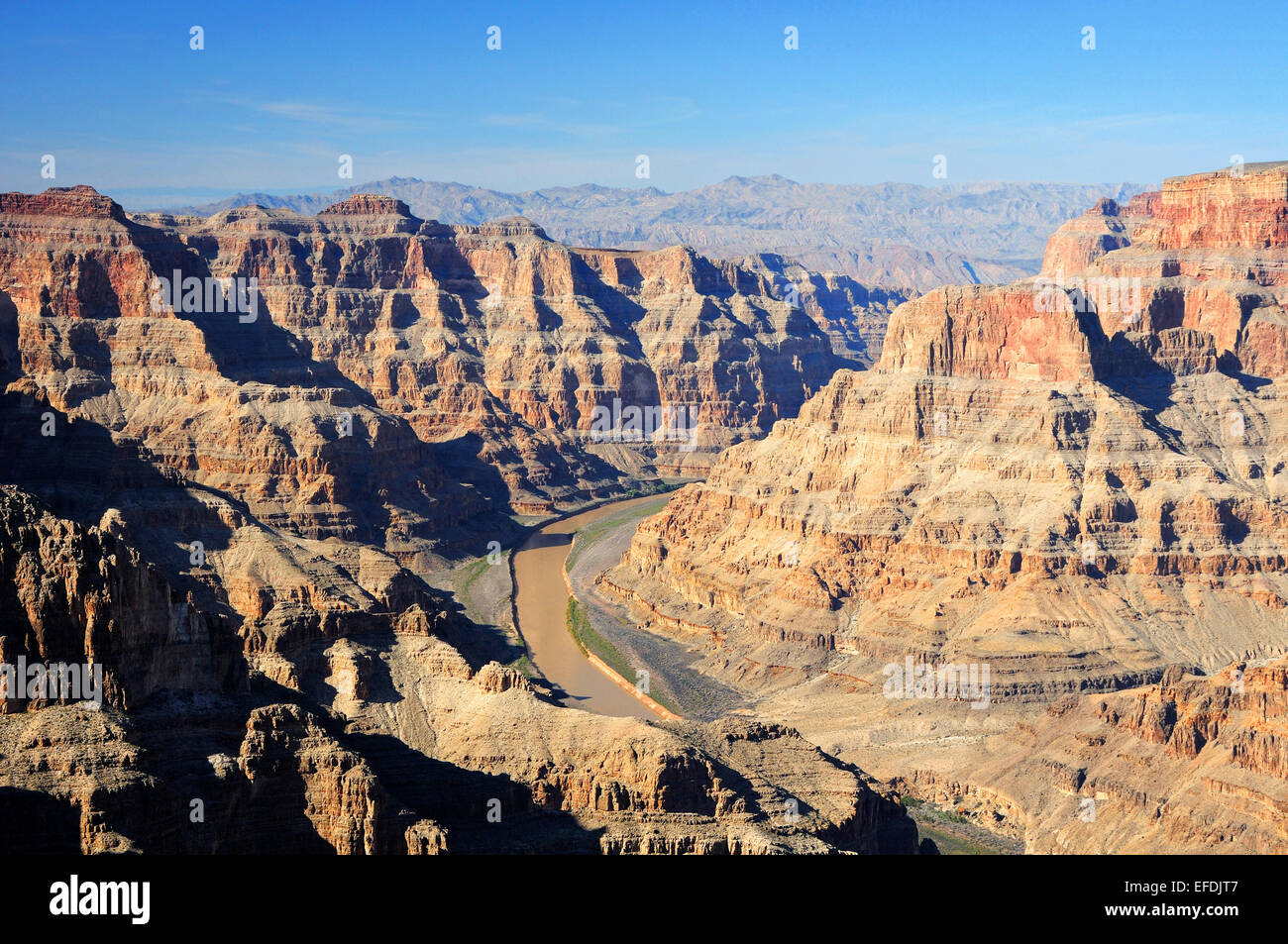 Impresionante vista del gran cañón desde el punto turístico Foto de stock