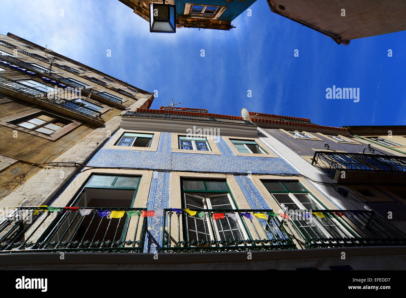 Casa tradicional de azulejos fotografías e imágenes de alta resolución