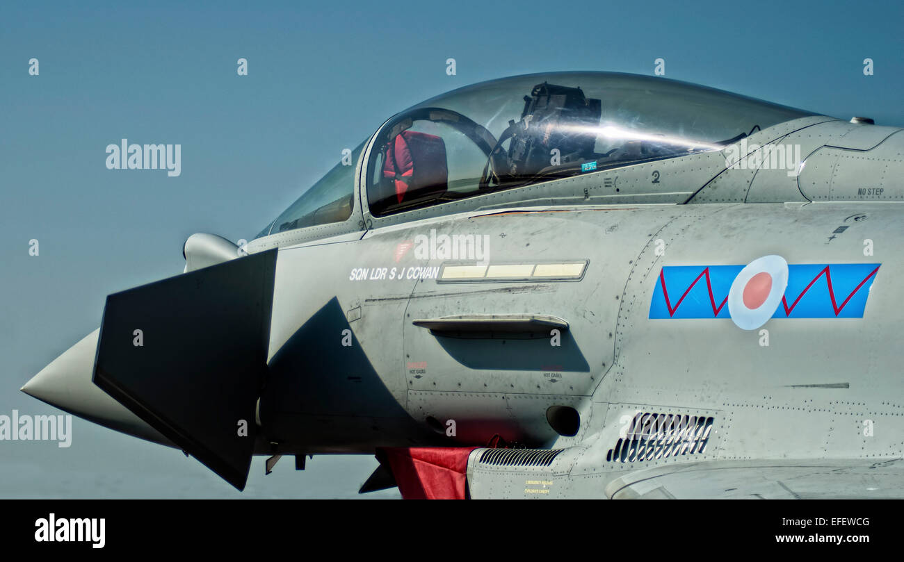El Eurofighter Typhoon es un bimotor, canard delta-ALA, multirole fighter. Foto de stock