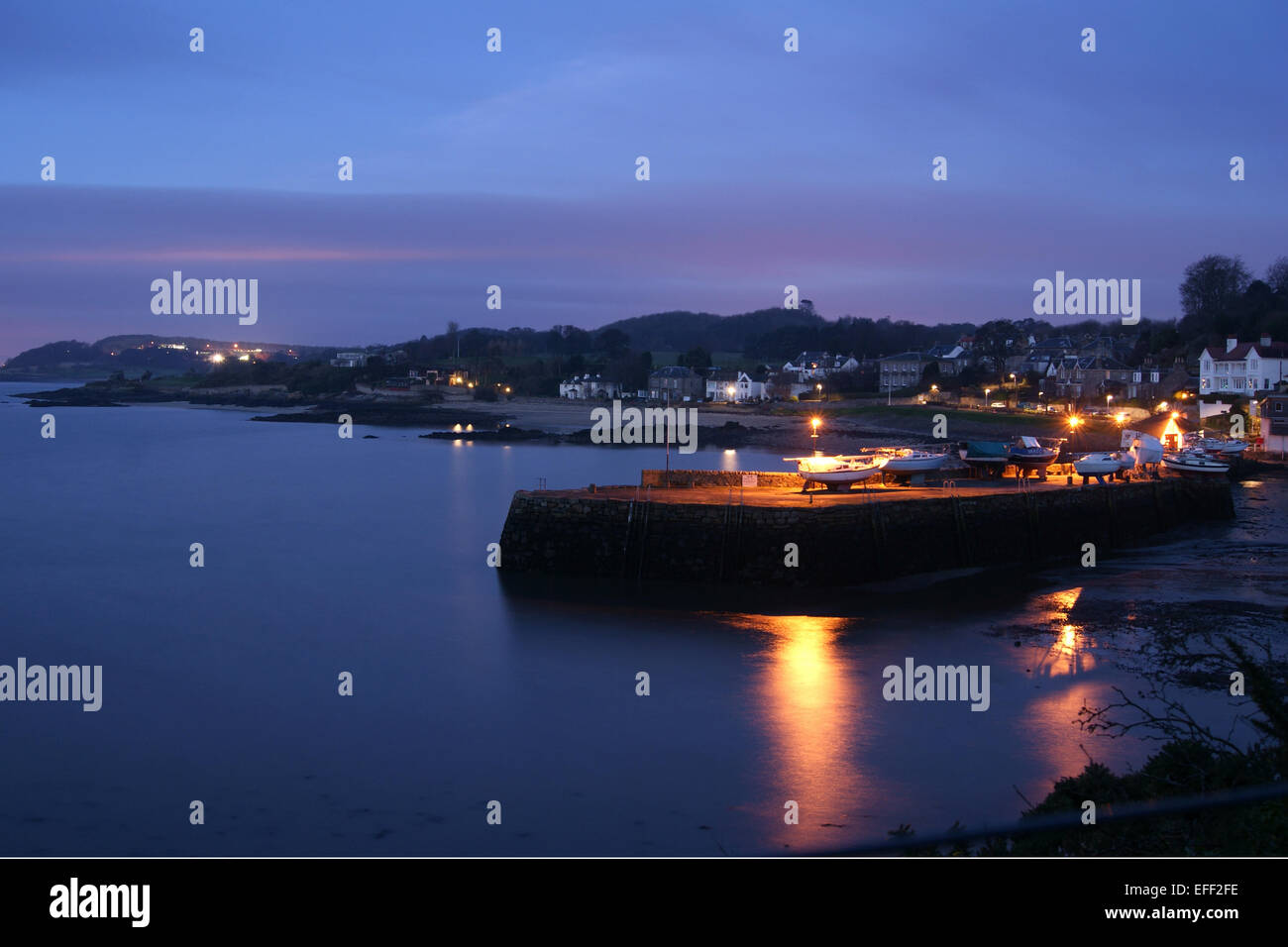 Aberdour Harbour al amanecer Foto de stock