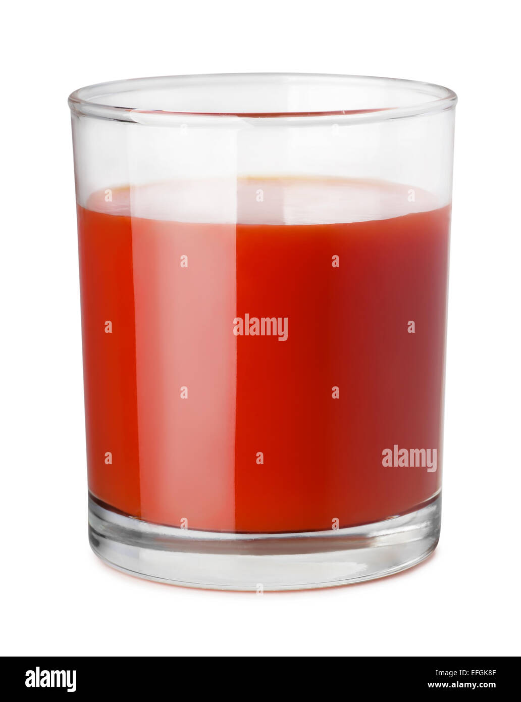 Vaso de jugo de tomate aislado en blanco Foto de stock