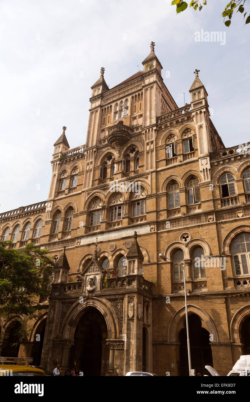 La India, Maharashtra, Mumbai, Colaba district, Elphinstone College, afiliado a la Universidad de Mumbai Foto de stock