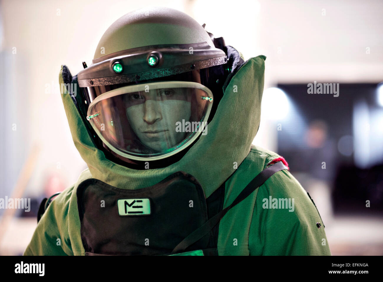 Traje de bomba eod 9 fotografías e imágenes de alta resolución Alamy