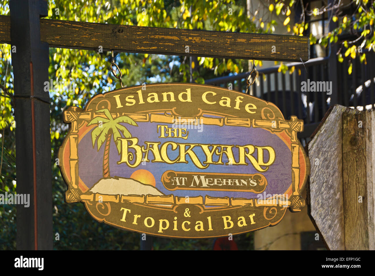 Firmar por el patio Meehan's Island Cafe & Bar Tropical en la parte vieja de la ciudad de San Agustín, Florida Foto de stock