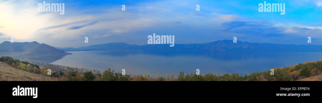 El lago Sevan, provincia de Gegharkunik, Armenia Foto de stock