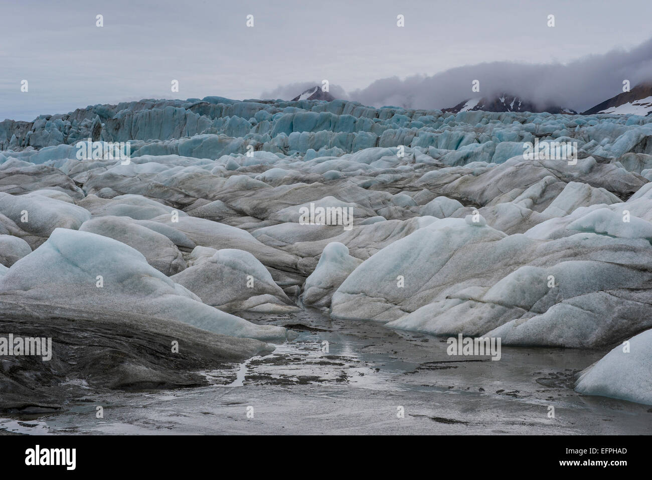 Gran glaciar en Hornsund, Svalbard, Ártico, en Noruega, Escandinavia, Europa Foto de stock