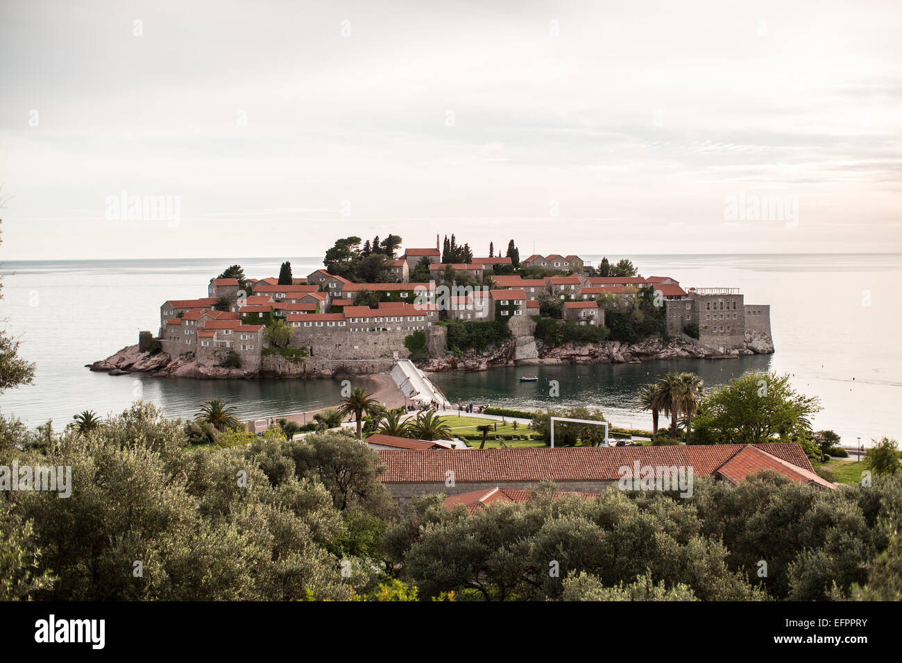 Vista de Island Hotel, Montenegro Foto de stock