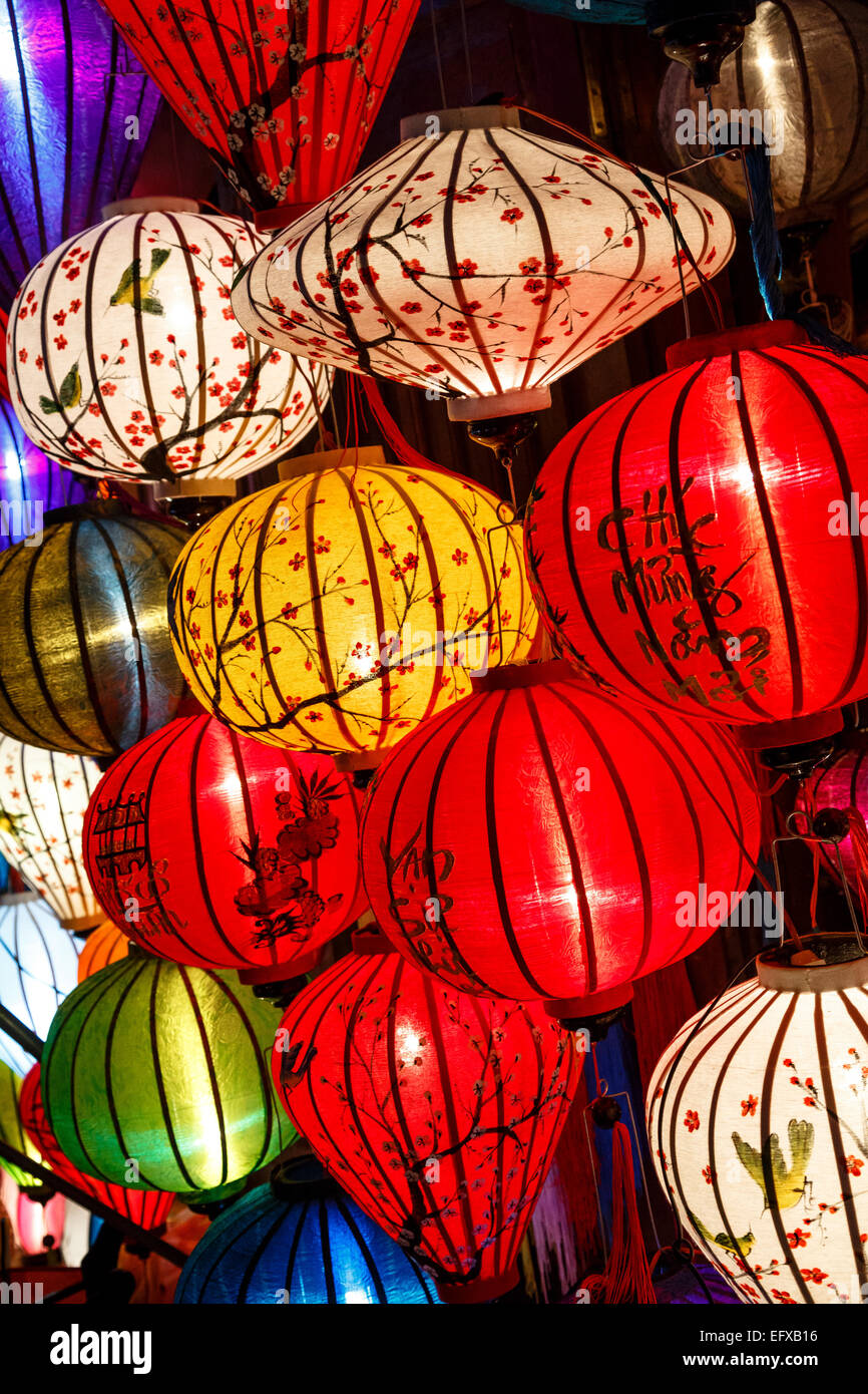 Linternas de seda tradicional, Hoi An, Vietnam. Foto de stock