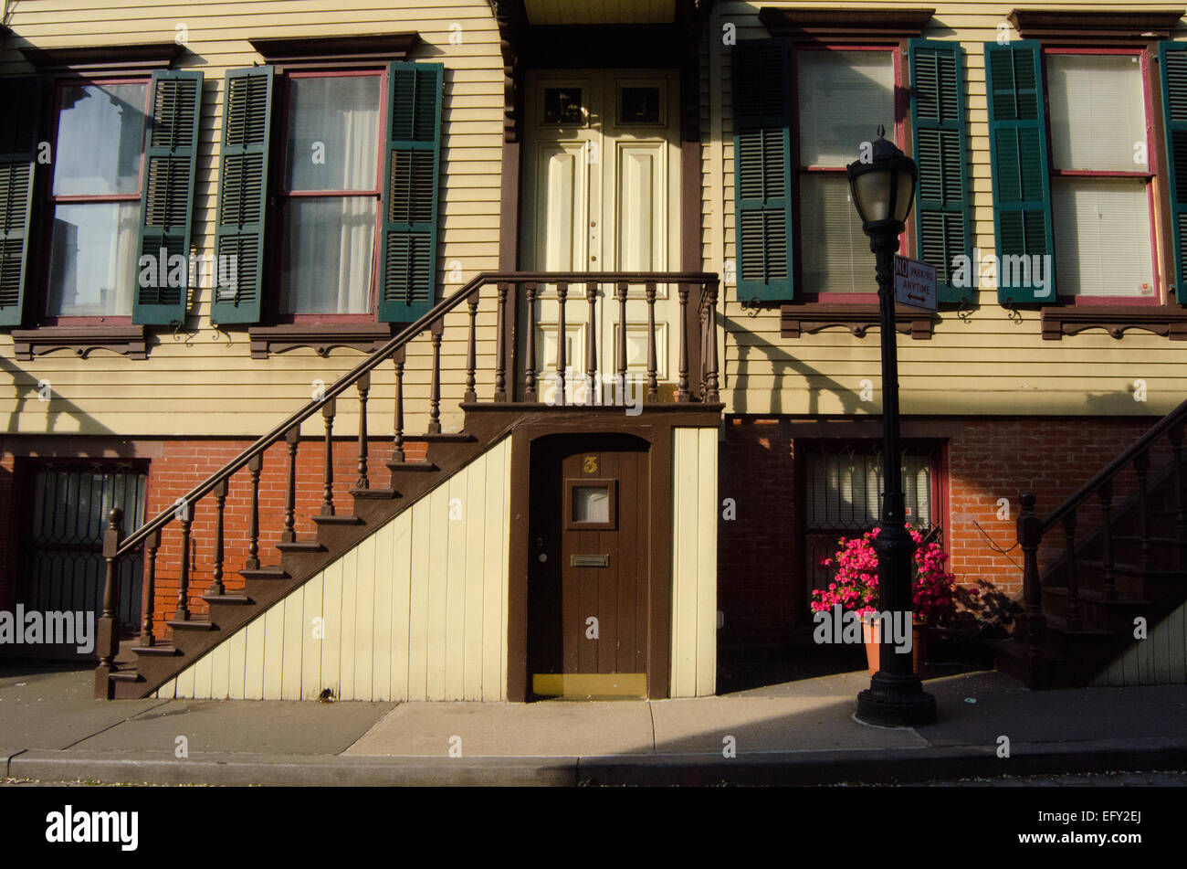 El Distrito Histórico Jumel Terrace es un rincón desconocido de la ciudad de Nueva York, conocido por su siglo xix rowhouses. Foto de stock