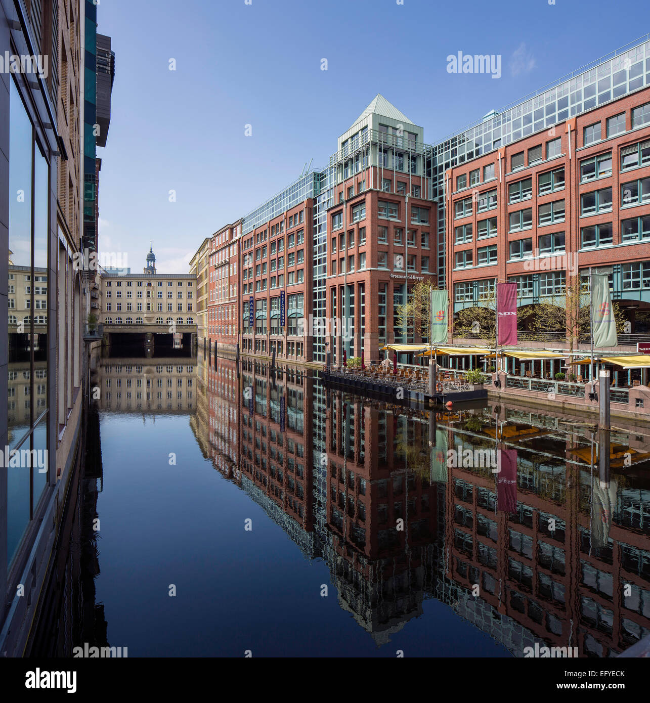 Bleichenhof, oficina y edificio comercial, Hamburgo, Alemania. Foto de stock