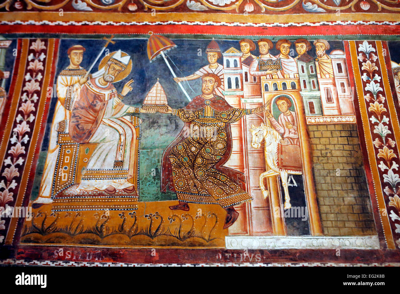 Los frescos de la capilla de San Silvestro (1246), Santi Quattro Coronati basílica, Roma, Italia Los frescos de la capilla de San Silvestro (1246), Santi Quattro Coronati basílica, Roma, Italia
