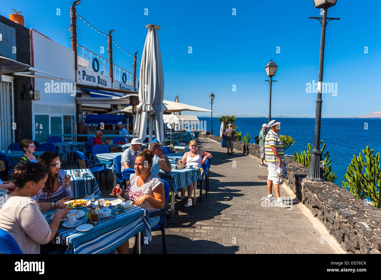 Puerto del carmen lanzarote group fotografías e imágenes de alta resolución  - Alamy