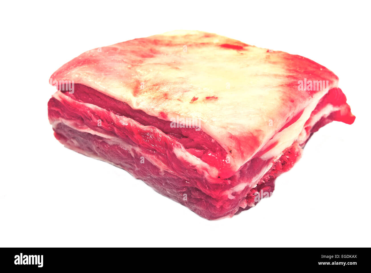 Costillas de carne cruda sobre fondo blanco. Foto de stock